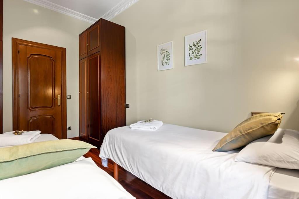 Apartamento La Joya Gijon Bagian luar foto