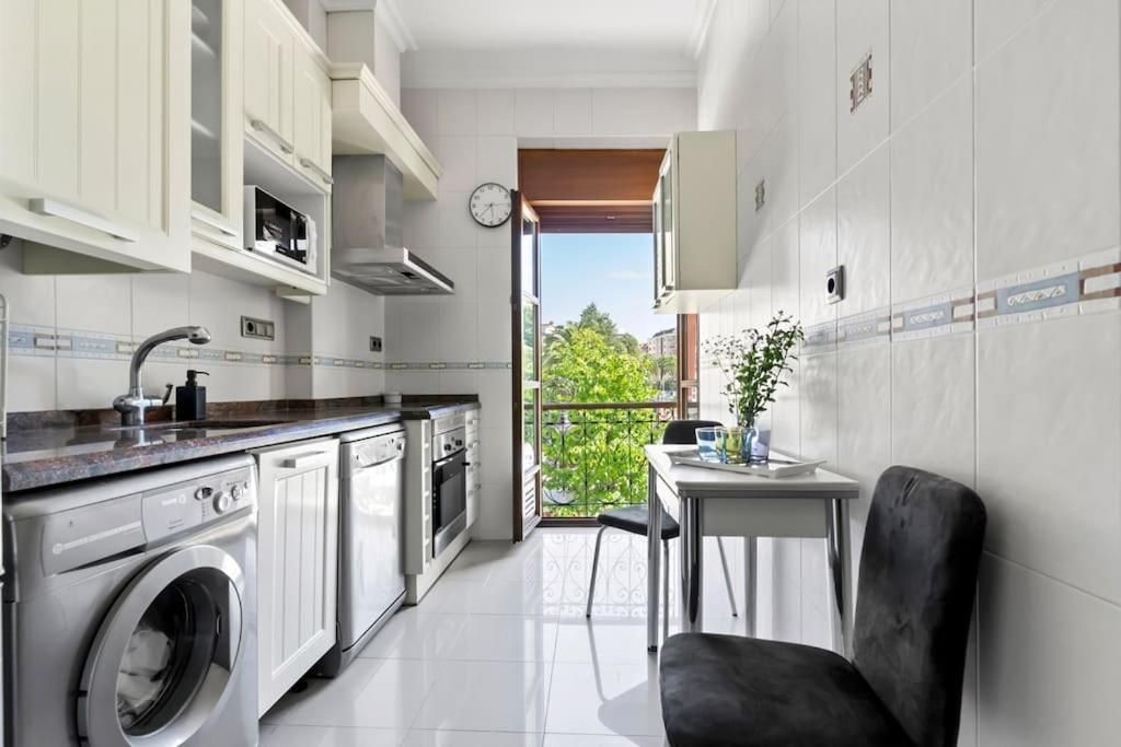 Apartamento La Joya Gijon Bagian luar foto